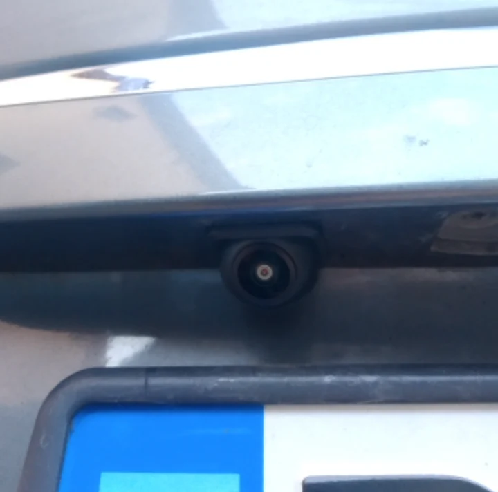 HD Universal reversing camera | Compact | Waterproof | RCA - Image 3